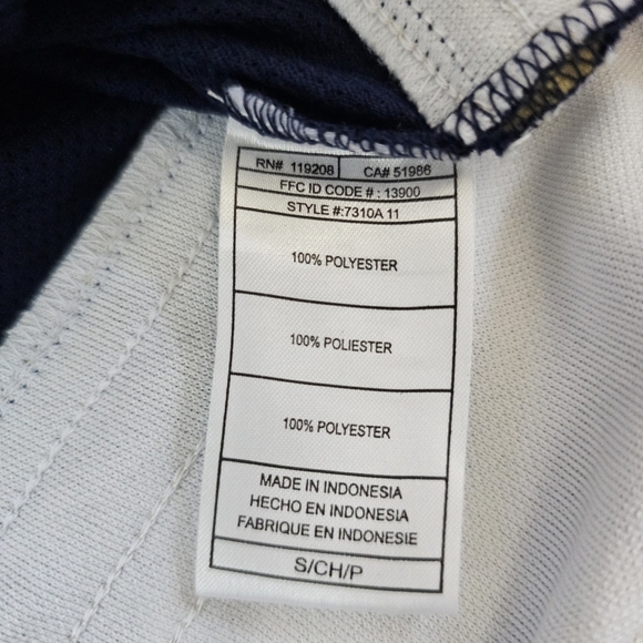 NWT: Notre Dame hockey jersey size S - Picture 4 of 16